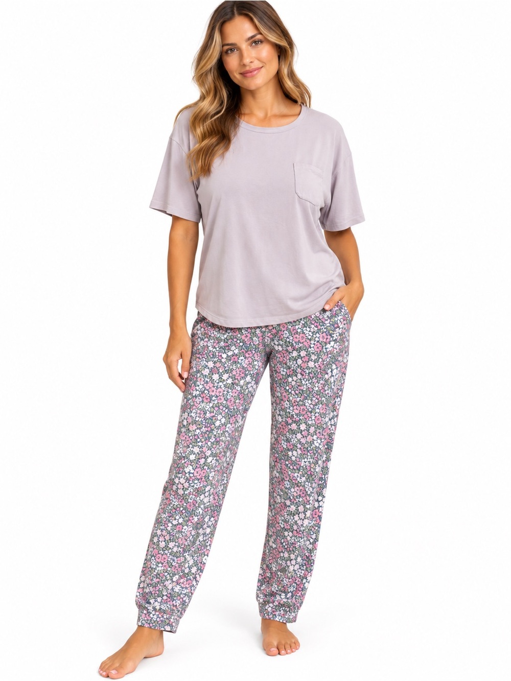Roudelain Women's Lavender Pocket Tee & Floral Pajama Pant Set - Lavender